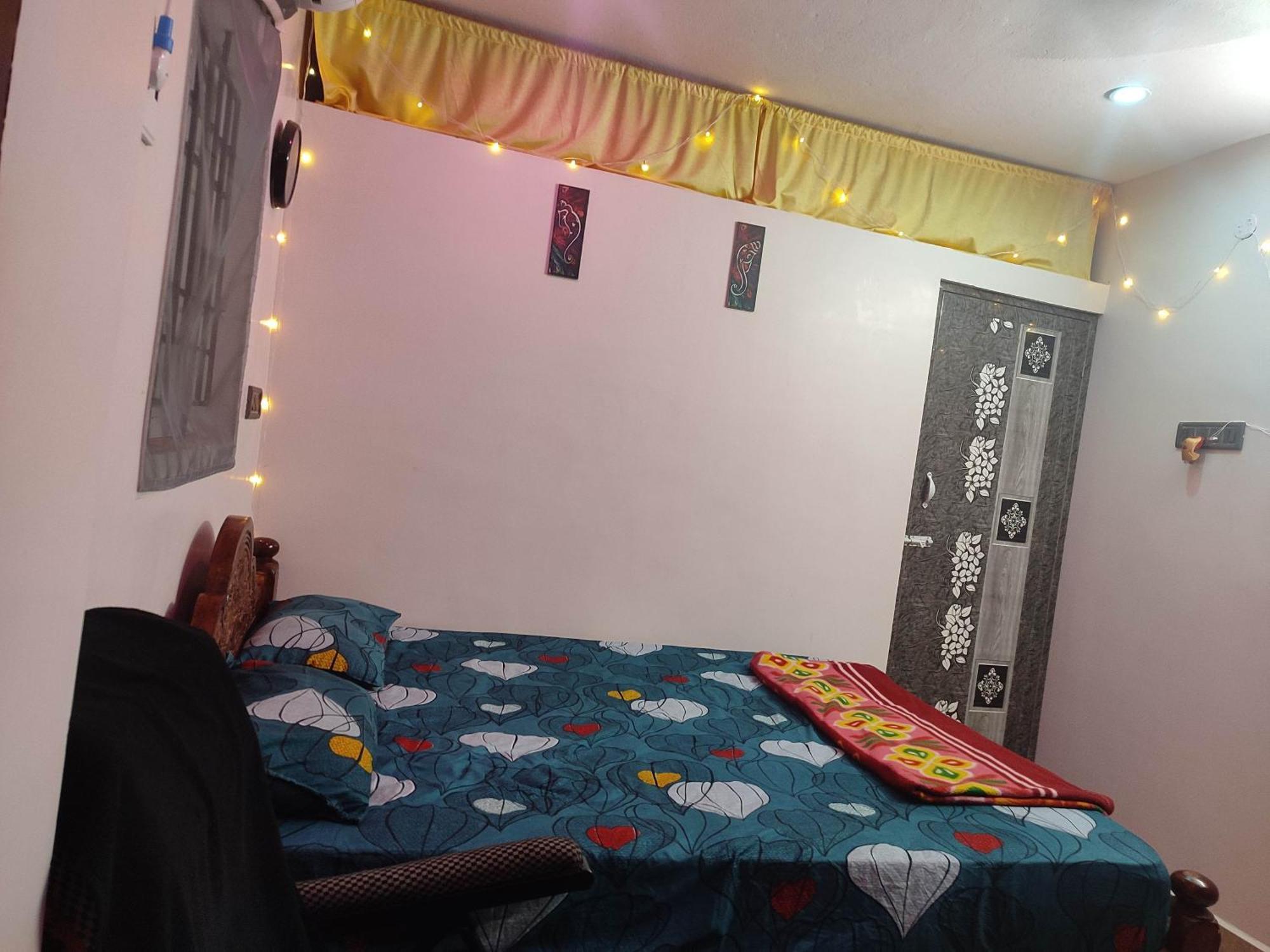 Blue Diamond Apartamento Chennai Exterior foto